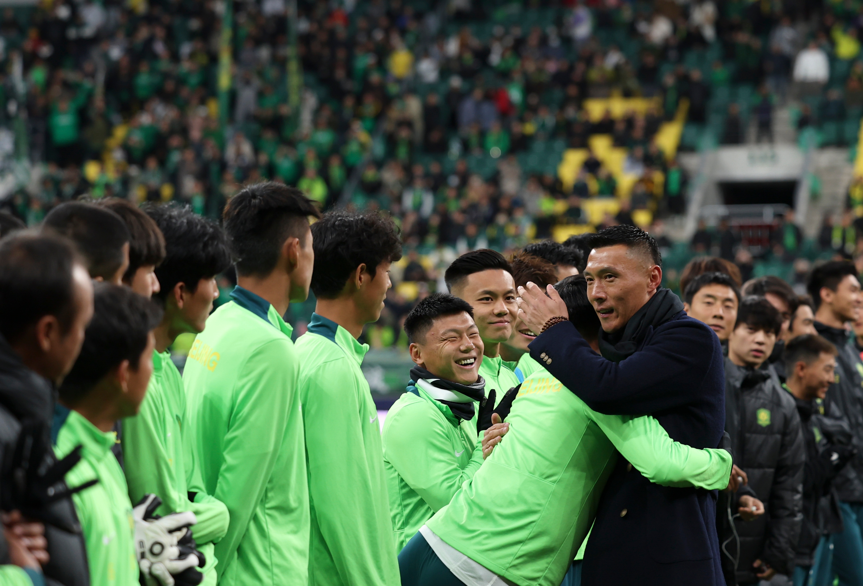 爱游戏体育链接-在北京国安赛场上演中超，进球，引发全场沸腾的简单介绍