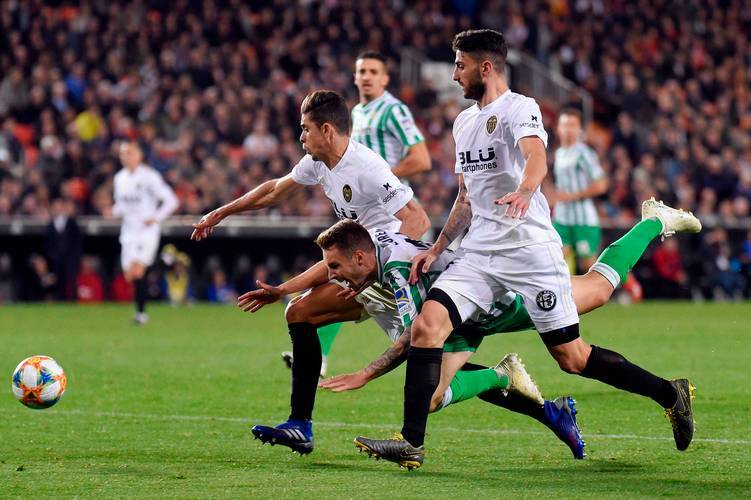 阿特沃尔在联赛中再次表现出色的简单介绍 阿特沃尔在联赛中再次表现出色的简单介绍