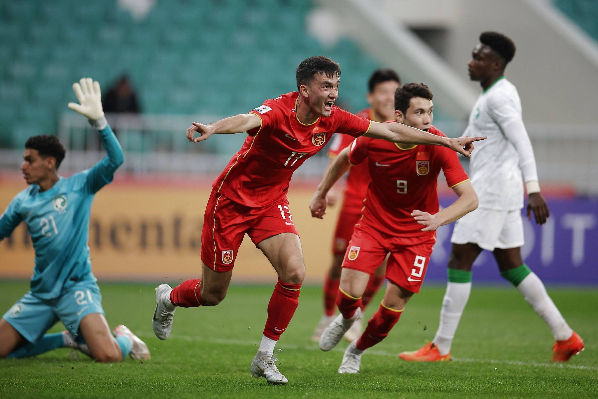 爱游戏app-马德里竞技全力以赴，取得双线胜利！的简单介绍