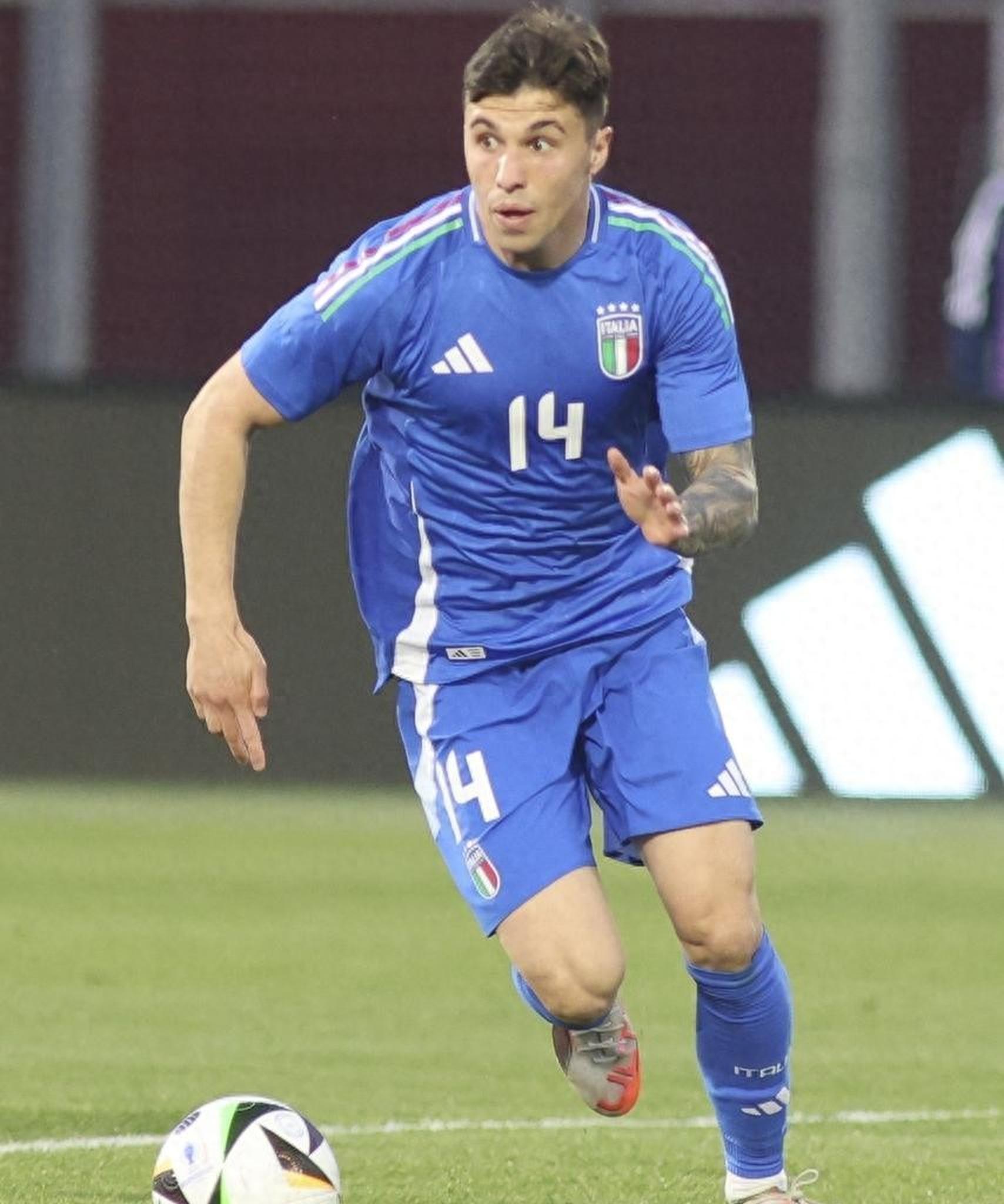 罗马尼亚队在欧预赛比赛中惨遭淘汰 罗马尼亚队在欧预赛比赛中惨遭淘汰