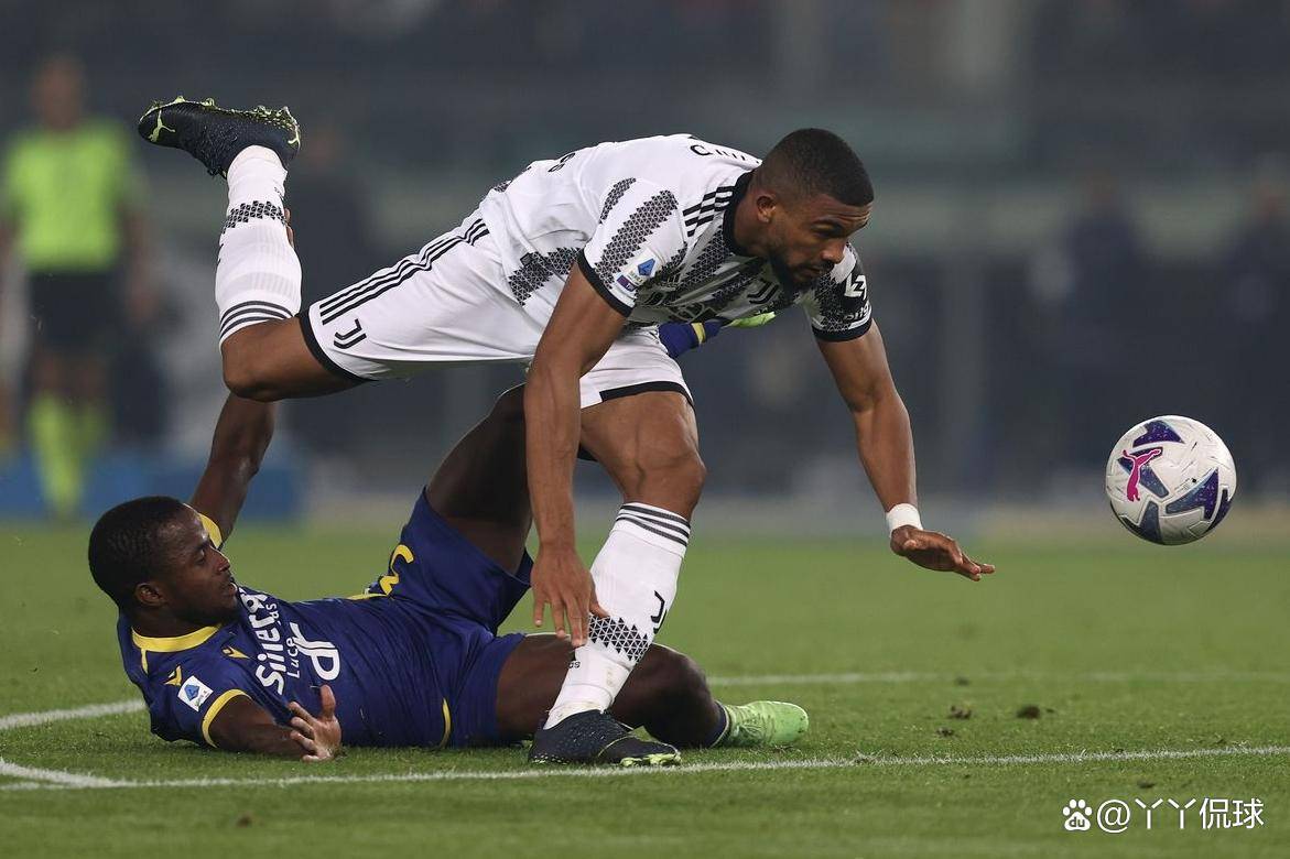 爱游戏app下载-尤文图斯铁卫戴帽，轻松击败维罗纳