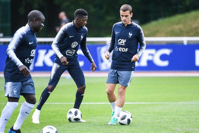 波兰队士气高涨,期待晋级欧洲杯 波兰队士气高涨,期待晋级欧洲杯