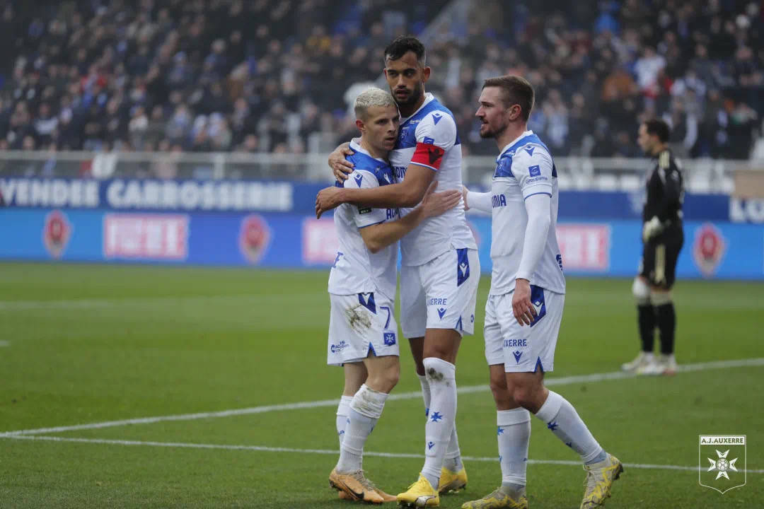 爱游戏登录入口-关于欧塞尔主场失利调整战术整容的信息