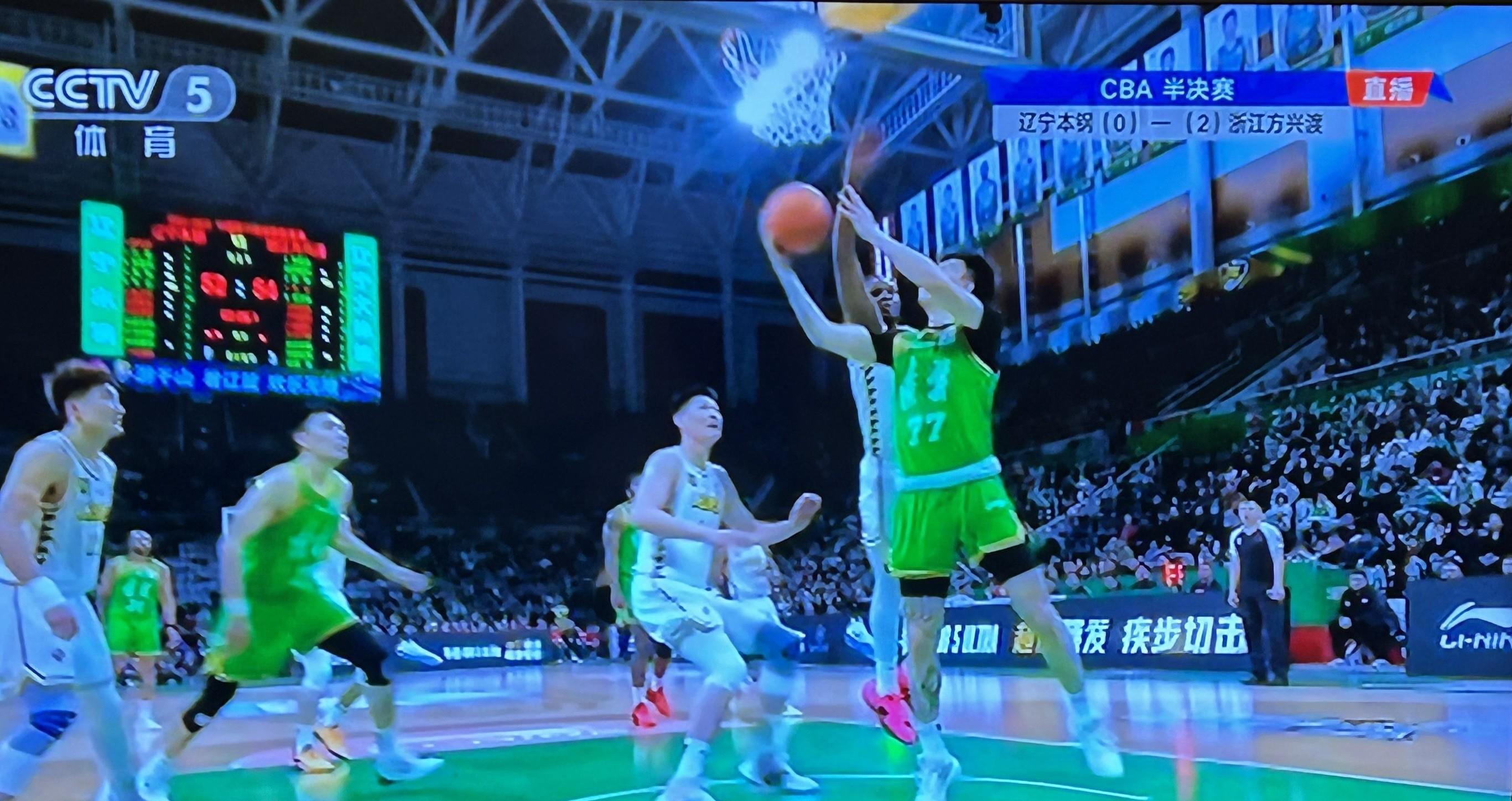 爱游戏app-辽宁男篮斗志昂扬备战半决赛，誓取胜利！的简单介绍