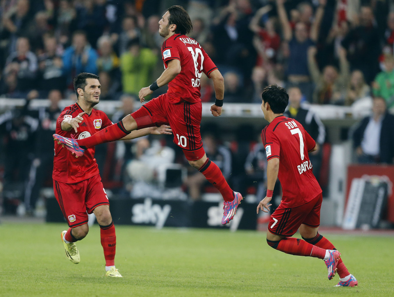 爱游戏体育网站-斯图加特遭遇挫折，需迅速调整状态的简单介绍