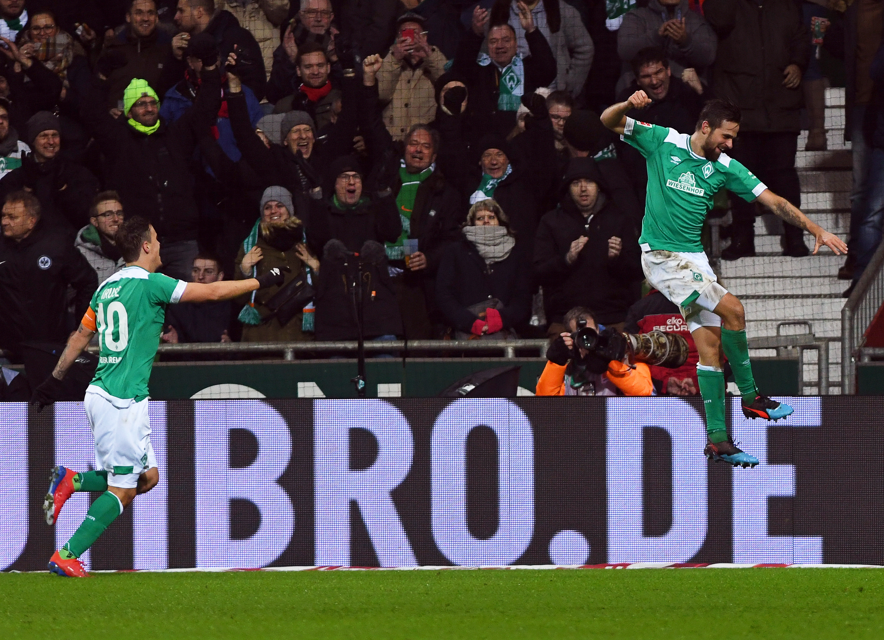 爱游戏在线-关于法兰克福客场战平科隆，连续多场不胜压力骤增的信息