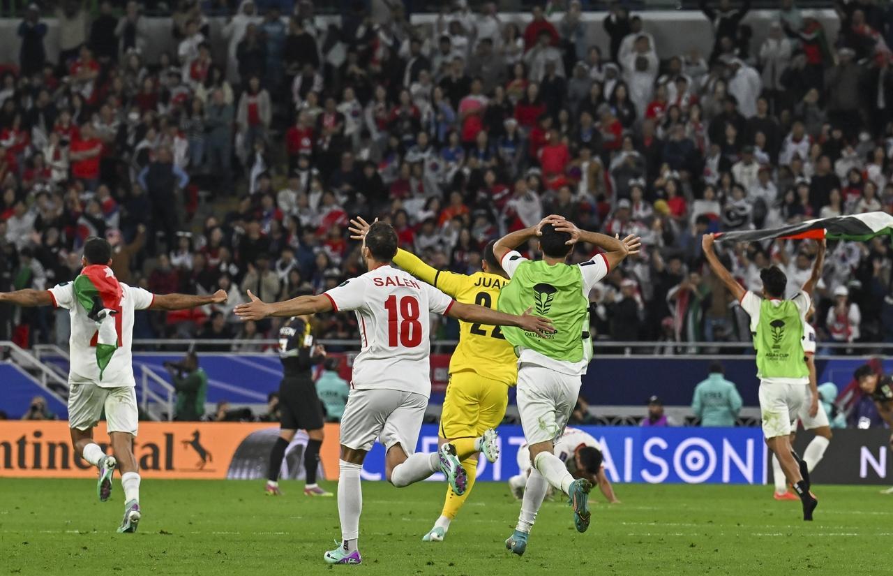 阿曼球队迎战巴勒斯坦队,备受关注 阿曼球队迎战巴勒斯坦队,备受关注