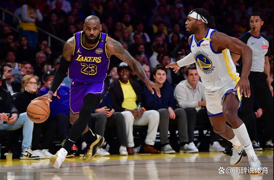 勇士轻取湖人,取得四连胜 勇士轻取湖人,取得四连胜