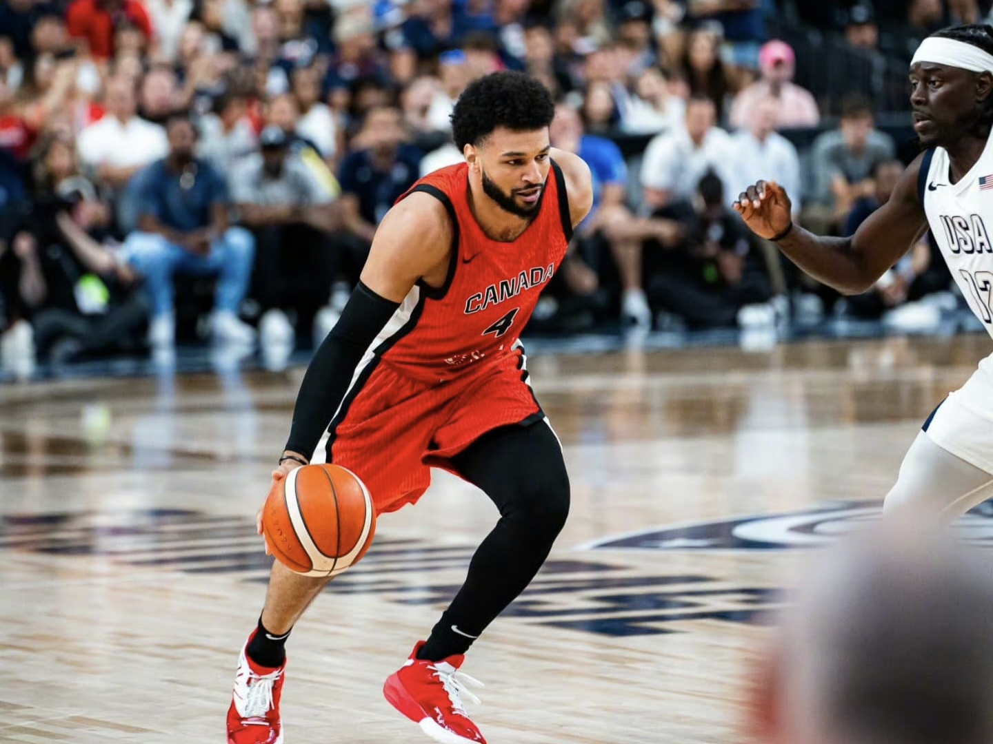 加拿大代表队在比赛中表现优异 加拿大代表队在比赛中表现优异