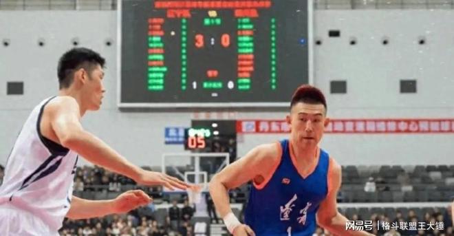 辽宁队战胜搏击,在比赛中取胜 辽宁队战胜搏击,在比赛中取胜